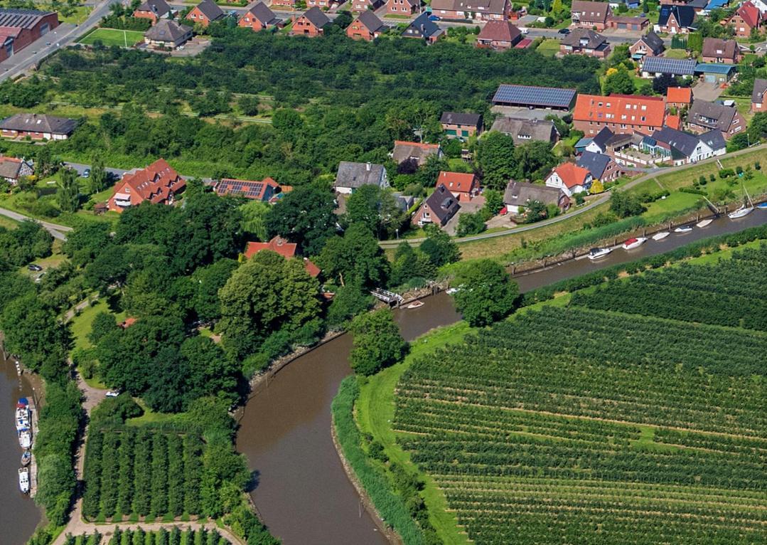 Fewo Blankenese Im Haus Luehegarten Grünendeich Εξωτερικό φωτογραφία
